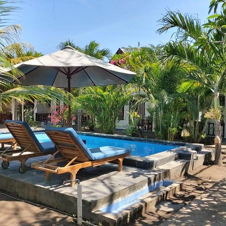Balengku Dua Apartment Gili Islands Exterior photo