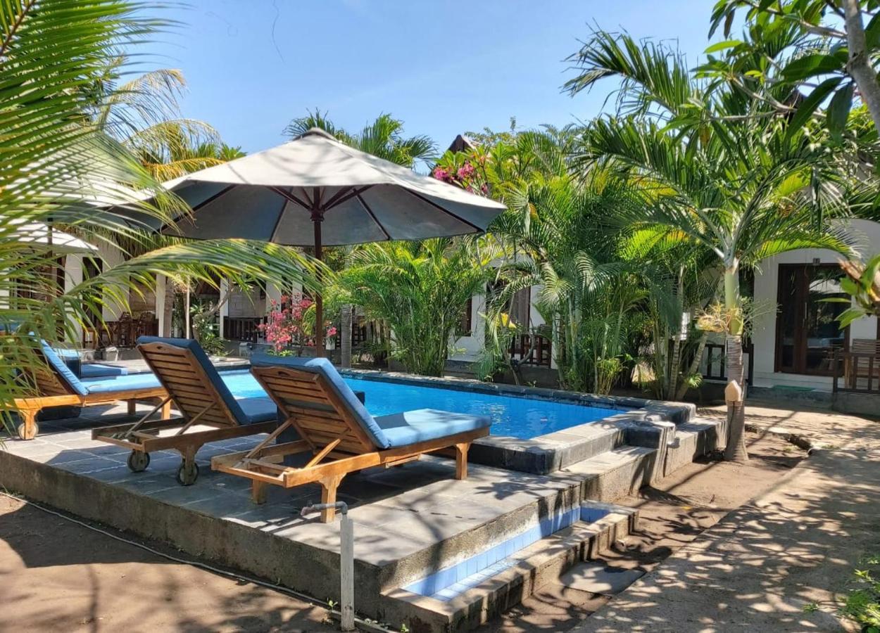 Balengku Dua Apartment Gili Islands Exterior photo
