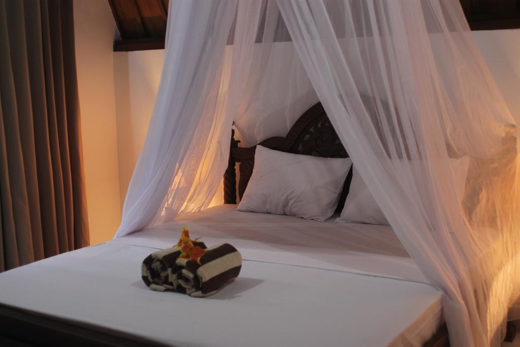 Balengku Dua Apartment Gili Islands Exterior photo